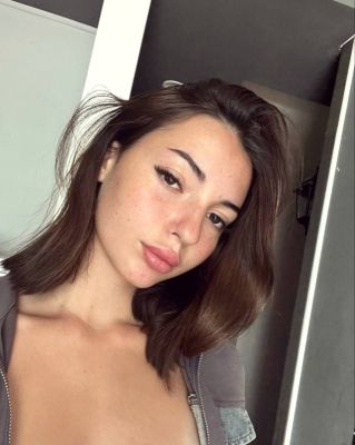 Дана, анкетные фото